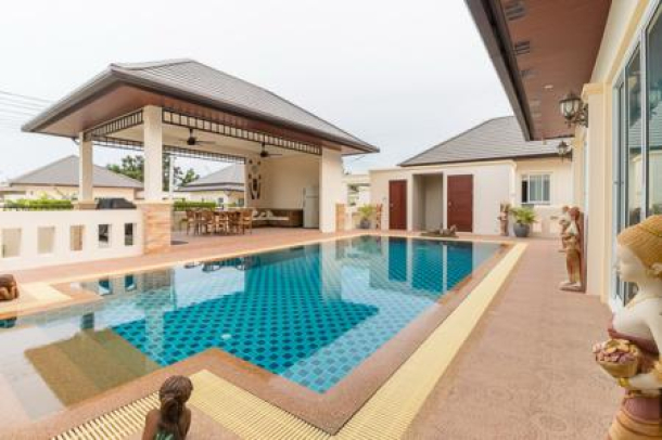 THE SPIRIT: Lovely 3 Bed Pool Villa with Sea and Mountain Views-25