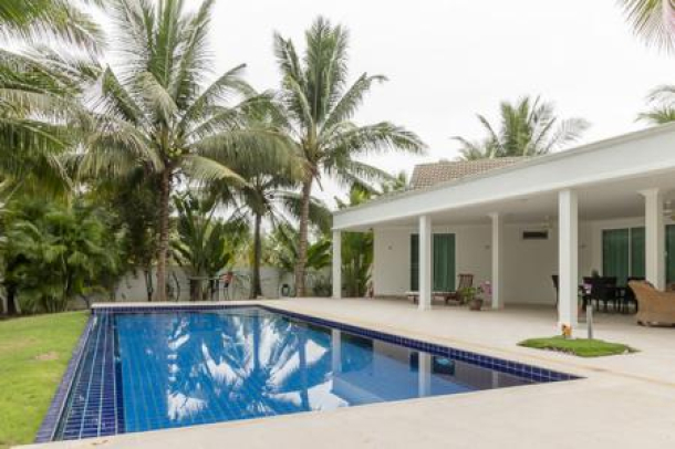 Well Designed 2 Bed Pool Villa-18