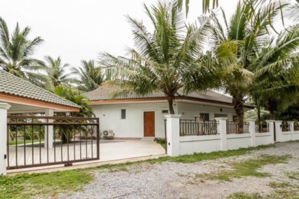 Well Designed 2 Bed Pool Villa-22