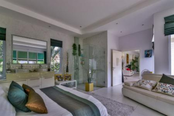 RM RESIDENCE : Luxury 4 Bed Pool Villa-17