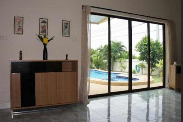 SIAM VILLAS 1 : Large 3 Bed Family Pool villa on a good sized plot-5