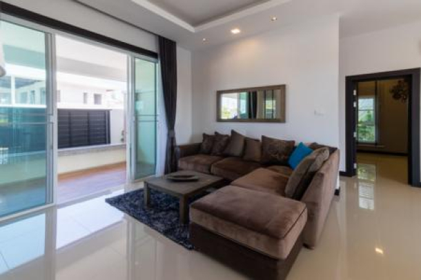 EMERALD SCENERY: Well Construction 3 Bed Pool Villa-18