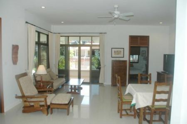 3 Bed Villa in Khao Takiab: Only few minutes walk to the beach-4