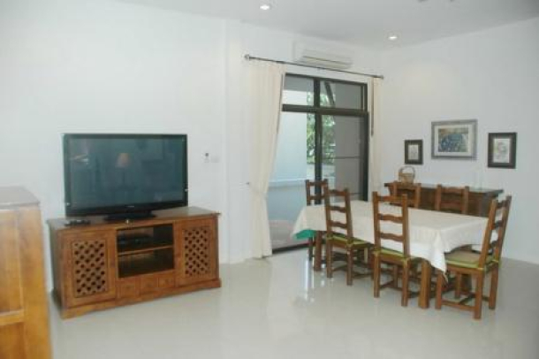 3 Bed Villa in Khao Takiab: Only few minutes walk to the beach-5