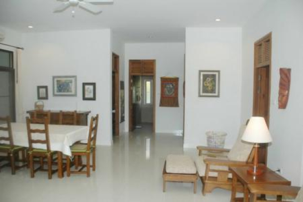 3 Bed Villa in Khao Takiab: Only few minutes walk to the beach-6