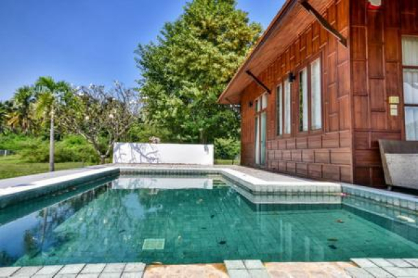 BAREFOOT : Well Designed Teak Luxury Pool Villa-2