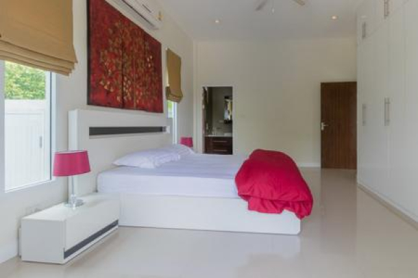 EMERALD GREEN : 3 Bed Villa-11