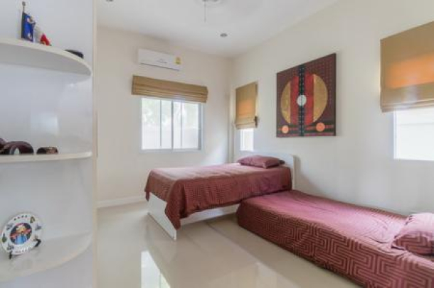 AVE 88 GOLD 1 : 2 Bed Pool Villa-14