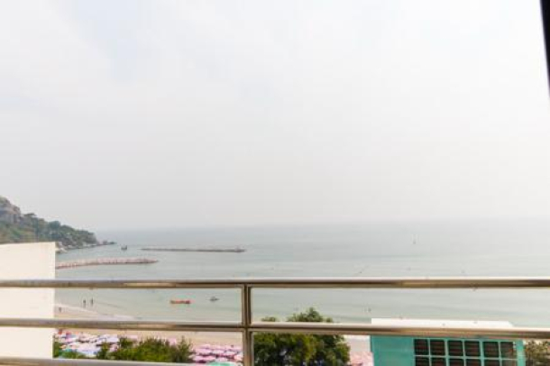 2 Bed Condo with Picturesque Sea View and Mountain View-5