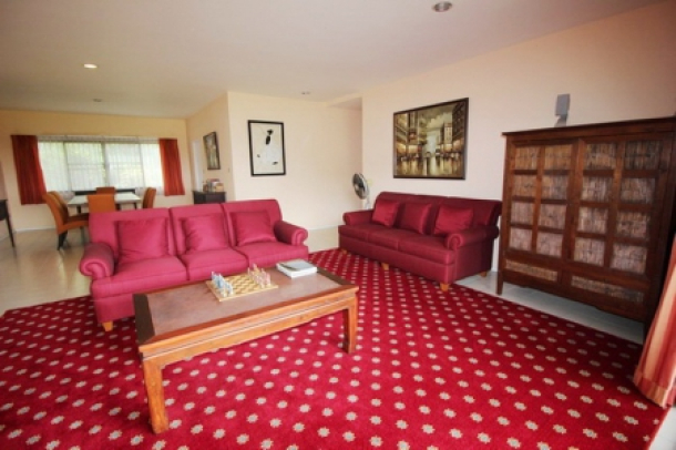 Good Quality 3 Bed Condo-5