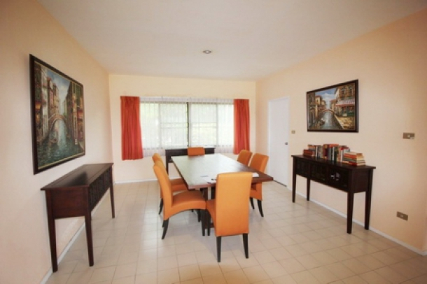 Good Quality 3 Bed Condo-7