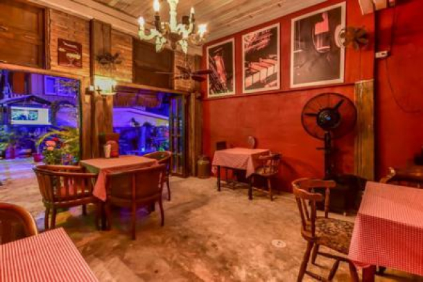 Close to Beach Popular Bar Restaurant in Khao Takiab-7