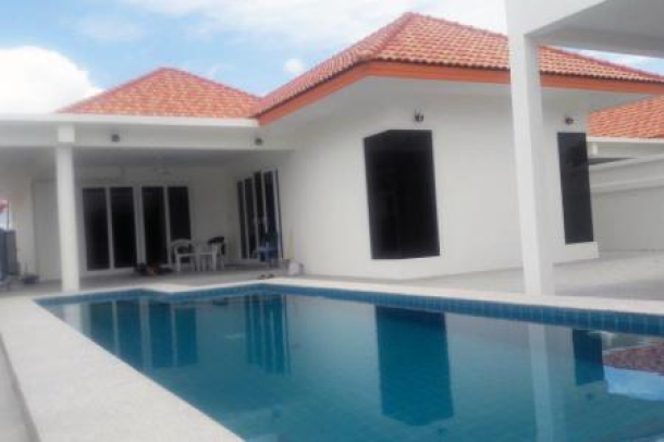 Baan Yu Yen - Pool Villas For sale between Hua Hin and Pranburi-3