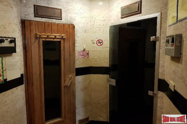 2 Bedroom 2 Bathroom Neo-Modern Residence With Convenient Beach Access, Pattaya-25