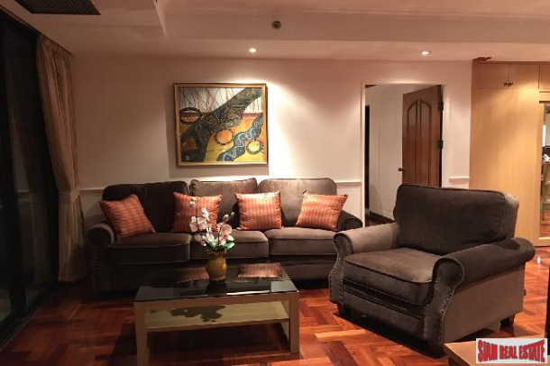 Las Colinas | Exceptional 2 Bed Condo at Asoke, only 150 metres to BTS/MRT-4
