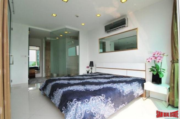 2 Bedroom 2 Bathroom Neo-Modern Residence With Convenient Beach Access, Pattaya-2