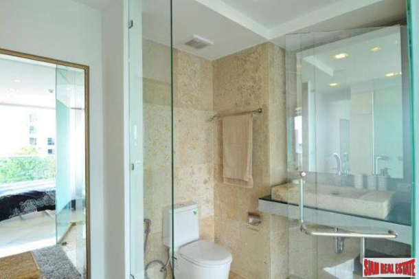 2 Bedroom 2 Bathroom Neo-Modern Residence With Convenient Beach Access, Pattaya-5
