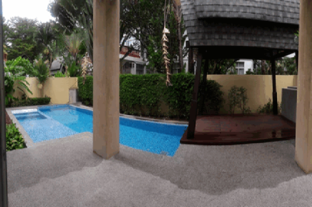 4 bedroom Pool Villa for Rent Near Beach Na Jomtien-11