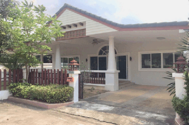 3 bedroom house for sale  with tenant of 2 years contract - Na jomtien-1