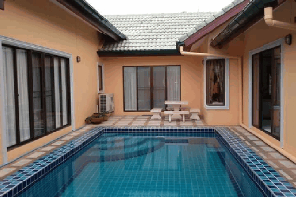 Nice 3 bedroom house for sale at East Pattaya- Soi Siam country club-1