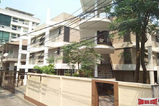 Large Four Storey House Suitable for Living and Office Space in Phrom Phong-2