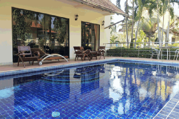 Large beautiful pool villa with 5 bedroom for rent - Nong krabok-9