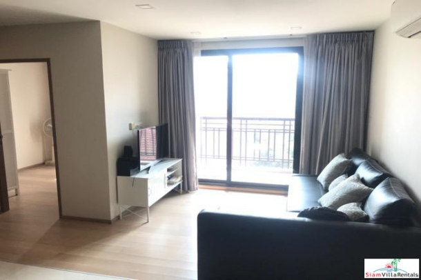Art @ Thonglor | Big and Comfortable Two Bedroom Condo in Low Rise Building-16