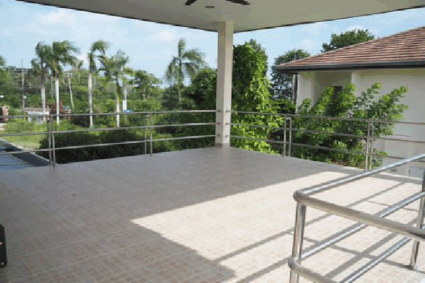 Large 4 bedroom house opposite mapprachan lake for sale -East pattaya-20
