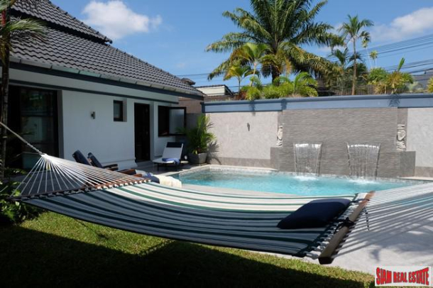 Loch Palm Cove | Large Courtyard Design Three Bedroom Pool Villa for Sale-6