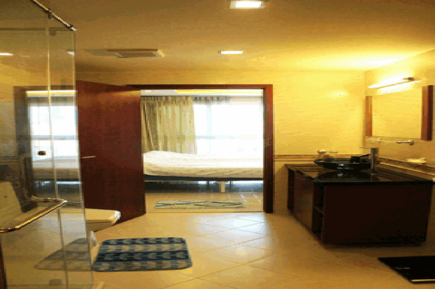 large 1 bedroom in Pattaya city center for rent - Pattaya city-8