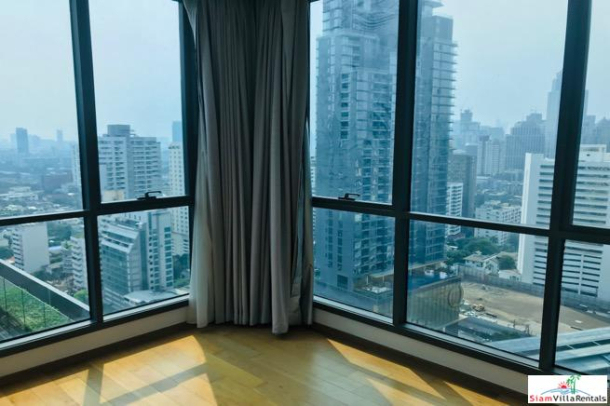 Hyde Sukhumvit | Sweeping City Views from this Extra Large Three Bedroom Condo Close to BTS Nana-12