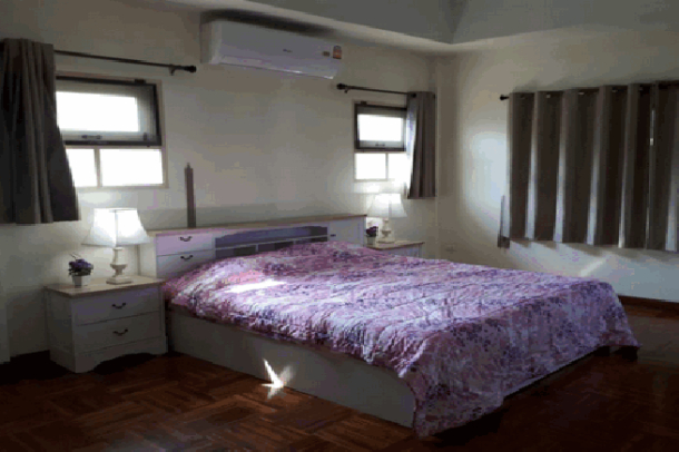 2 story 3 bedroom house in quiet areas for rent - East Pattaya-6