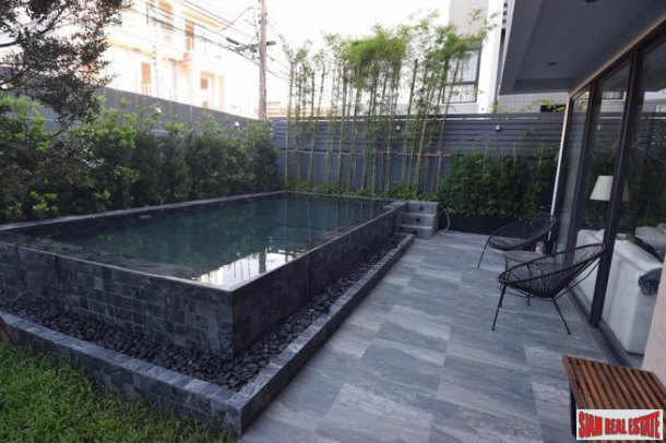 Elegant and Private Two Storey Home with Swimming Pool in Phra Khanong-10