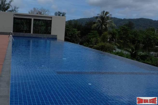 Elegant Two-Bedroom  Corner Condo in Phuket Town Overlooking A Lake and  Natural Park-20