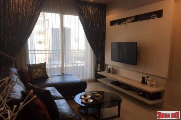 Circle Condominium | One Bedroom Condo for Sale with 17th Floor City Views in Phetchaburi-3