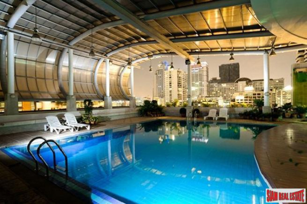 Unique 4 Bed Penthouse Condo with Private Pool and Panoramic Views at Asoke, Bangkok-28