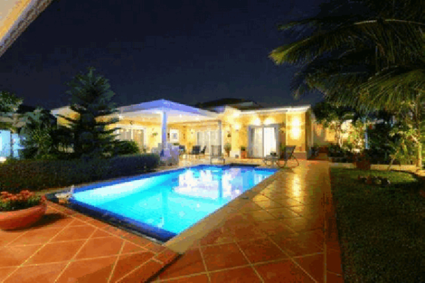 Luxury 3 bedrooms pool villa at the quiet area for sale - Khao talo-25
