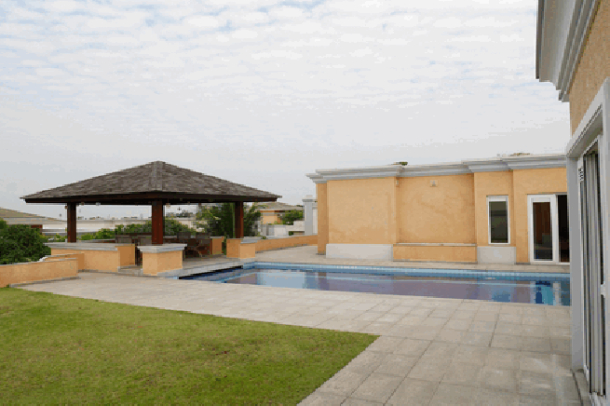 Large beautiful 3 bedroom luxury pool villa house for sale - Khao talo-17