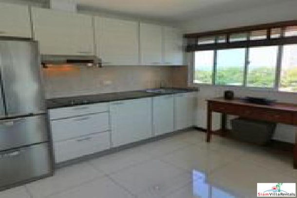 2 bedrooms condo with huge balcony at a convenience areas for rent - Phratamnak-12