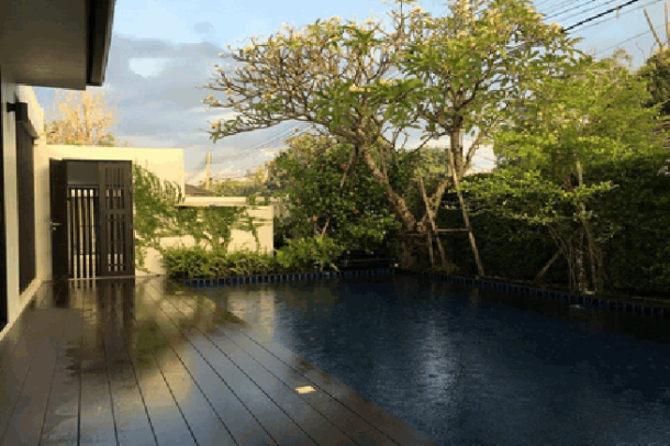 3 bedroom private luxury pool villa in a quiet areas for sale - East Pattaya-17