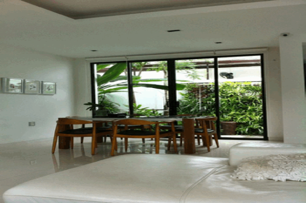 3 bedroom private luxury pool villa in a quiet areas for sale - East Pattaya-8