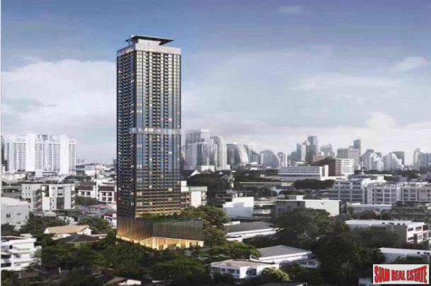 New 55 Storey Project with Ultra Modern Amenities in Phetchaburi - One Bedroom Studio - Thai Freehold Only-1