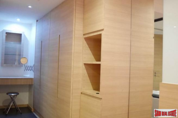 SOCIO Reference 61 | Bright and Cheerful One Bedroom in Low-Rise Condo near BTS Ekkamai-4