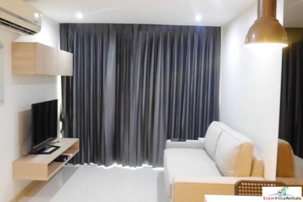 SOCIO Reference 61 | Cheerful and Bright One Bedroom in Low-Rise Condo for Rent near BTS Ekkamai-11
