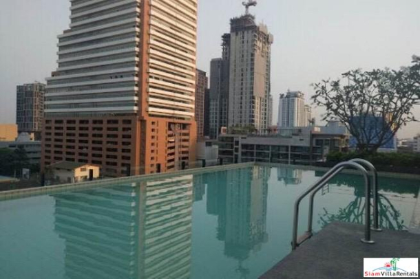 SOCIO Reference 61 | Cheerful and Bright One Bedroom in Low-Rise Condo for Rent near BTS Ekkamai-13