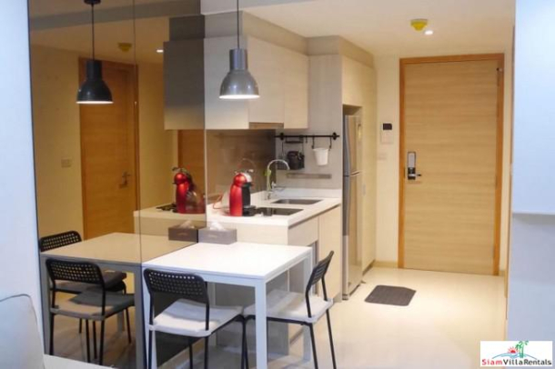 SOCIO Reference 61 | Cheerful and Bright One Bedroom in Low-Rise Condo for Rent near BTS Ekkamai-3
