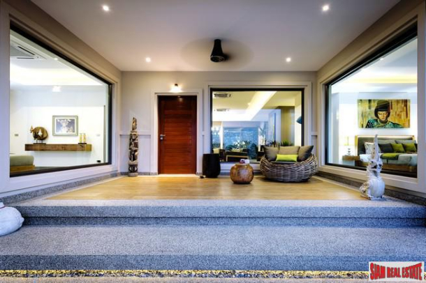 New Project of Stunning Modern 3-5 Bed Luxury Villas - East Pattaya-12