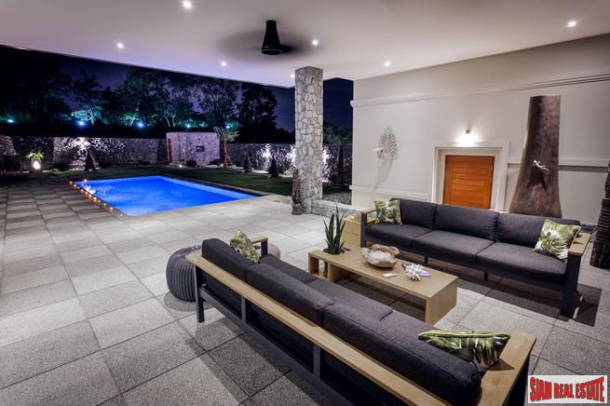New Project of Stunning Modern 3-5 Bed Luxury Villas - East Pattaya-16