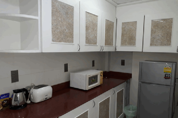 1 large bedroom condo in a quiet area for rent - Jomtian-2