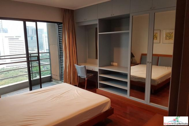 Baan Somthavil | Spacious Two Bedroom with Views of Lumpini Park and Royal Bangkok Sport Club in Ratchadamri-12